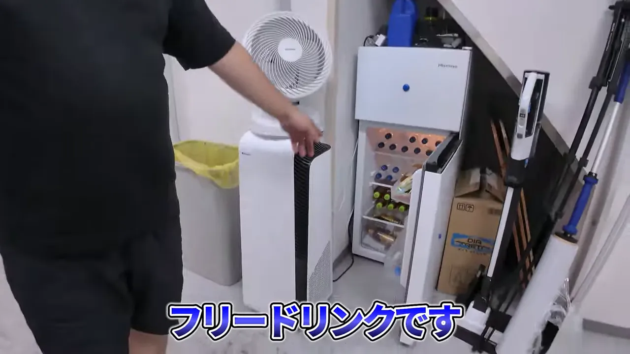 パートさん用の無料ドリンクとアイスのコーナー